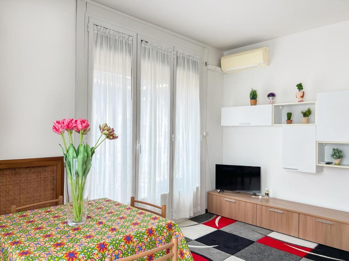 Apartament Sunrise 15 Min Duomo Mediolan Zewnętrze zdjęcie